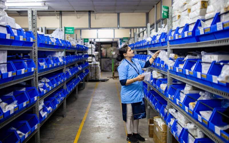Maximizing Warehouse Club Membership Benefits for Budget-Conscious Shoppers