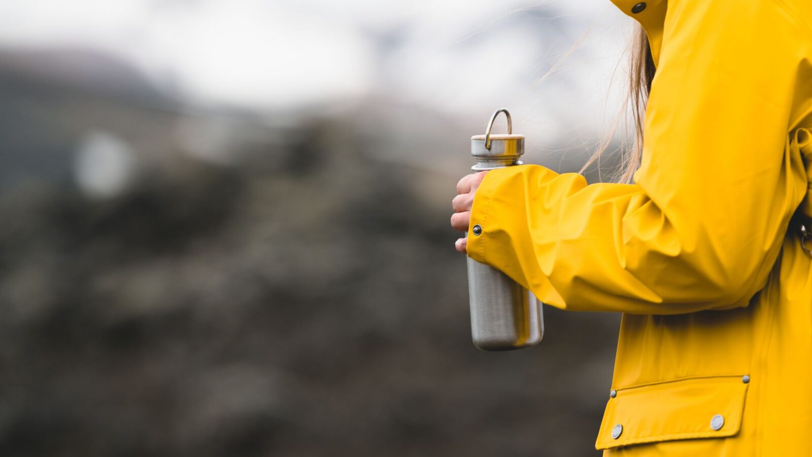 Premium Water Bottles That Keep Beverages at Perfect Temperature All Day