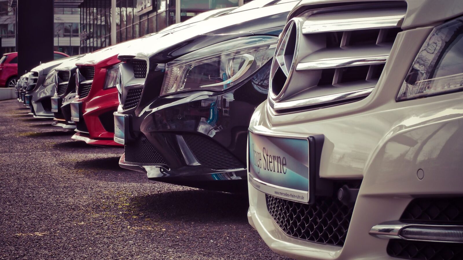 Smart Car Rental Strategies for Your Next Travel Adventure