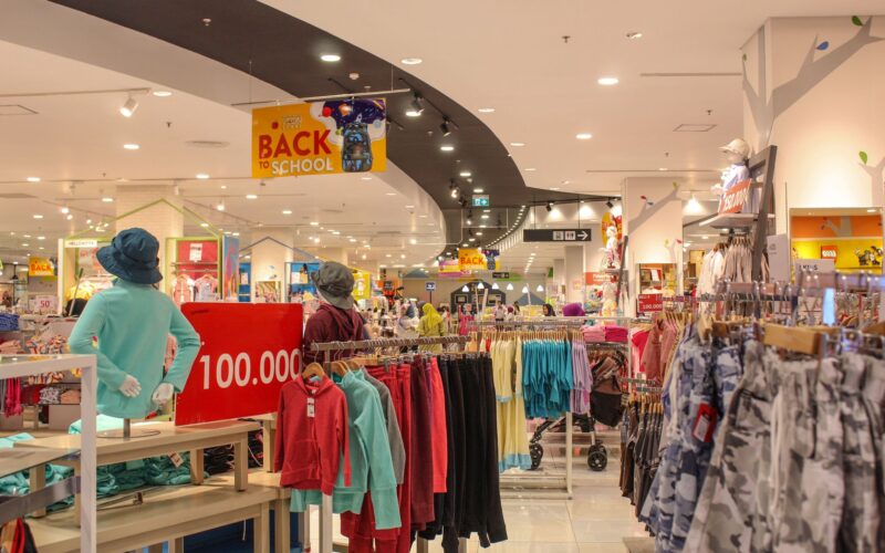 Navigate the Ultimate Department Store Fashion Retail Experience